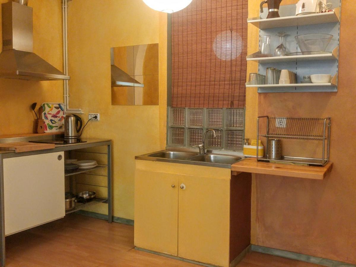 Apartamentos Saltarel-Lo Besalú Buitenkant foto